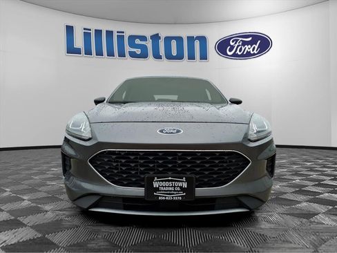 Used 2022 Ford Escape SE w/ Convenience Package image 2