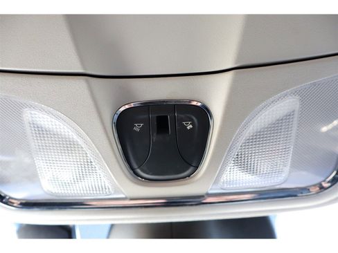 Used 2021 Jeep Cherokee Trailhawk image 46