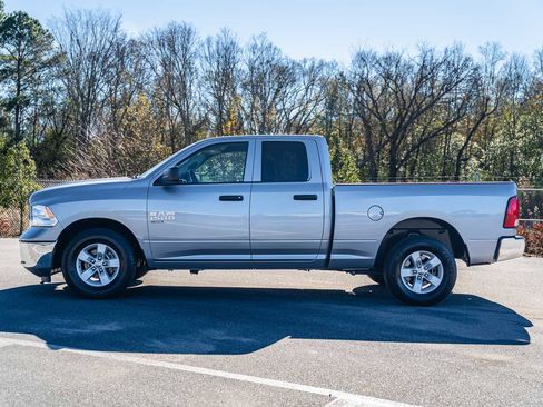 Used 2024 RAM 1500 Classic SLT image 4