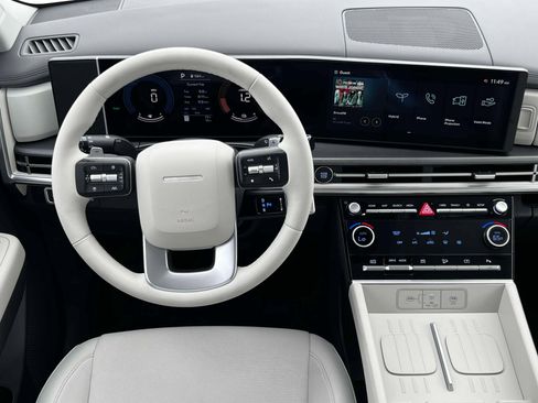 New 2026 Hyundai Santa Fe SE image 17