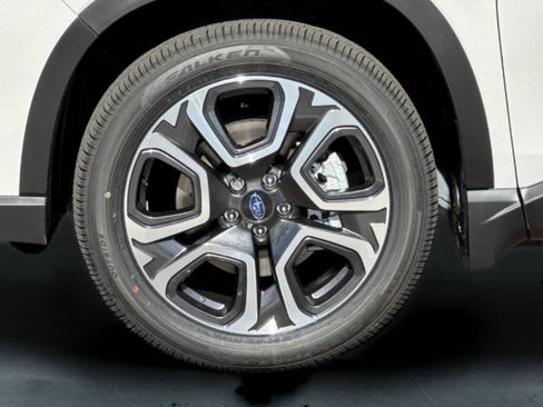 New 2026 Subaru Ascent Limited image 13