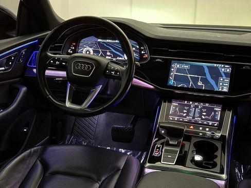 Used 2019 Audi Q8 Premium Plus w/ Premium Plus image 29