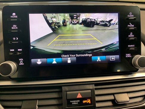 Used 2022 Honda Accord EX-L image 5