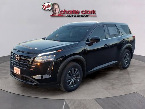 New 2026 Nissan Pathfinder S image 1