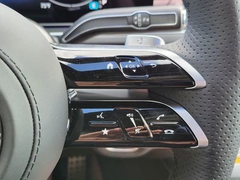New 2025 Mercedes-Benz GLS 450 4MATIC image 24