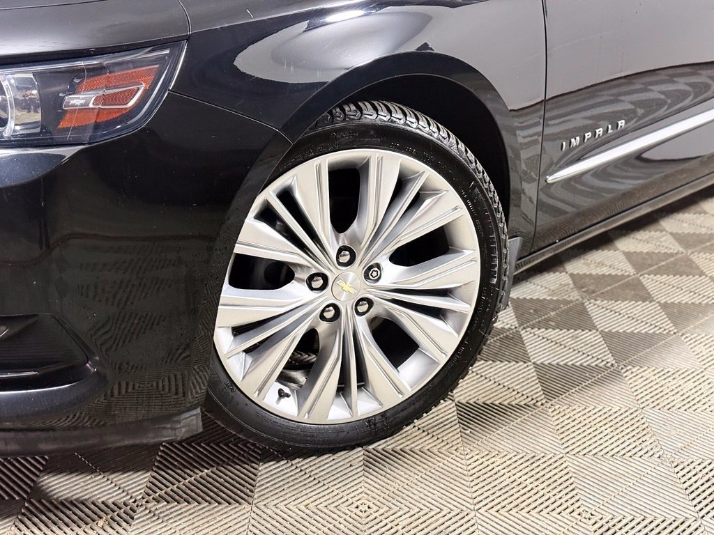 Used 2020 Chevrolet Impala Premier w/ Premier Confidence Package FWD image 2