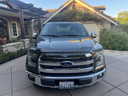 Used 2016 Ford F150 Lariat w/ Equipment Group 502A Luxury RWD image 8