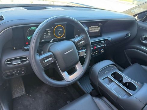 Used 2026 Hyundai Palisade Calligraphy image 9