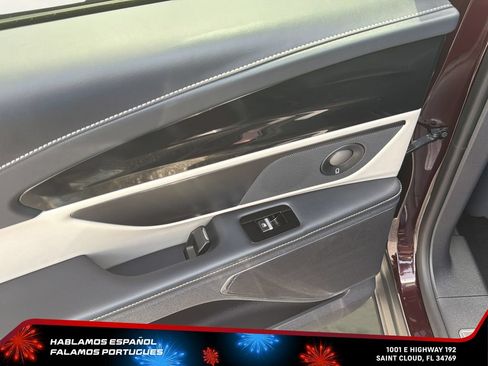 Used 2024 Lincoln Nautilus Premier w/ Equipment Group 102A AWD/4WD image 25