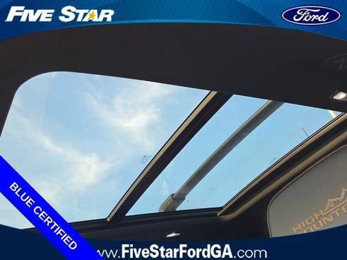 Used 2021 Chevrolet Suburban High Country AWD/4WD image 19