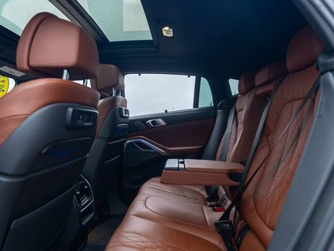 Used 2023 BMW X6 xDrive40i w/ Executive Package image 16