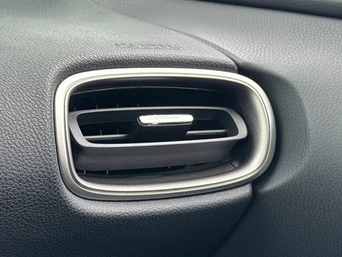 Used 2021 Toyota Prius Prime LE image 29