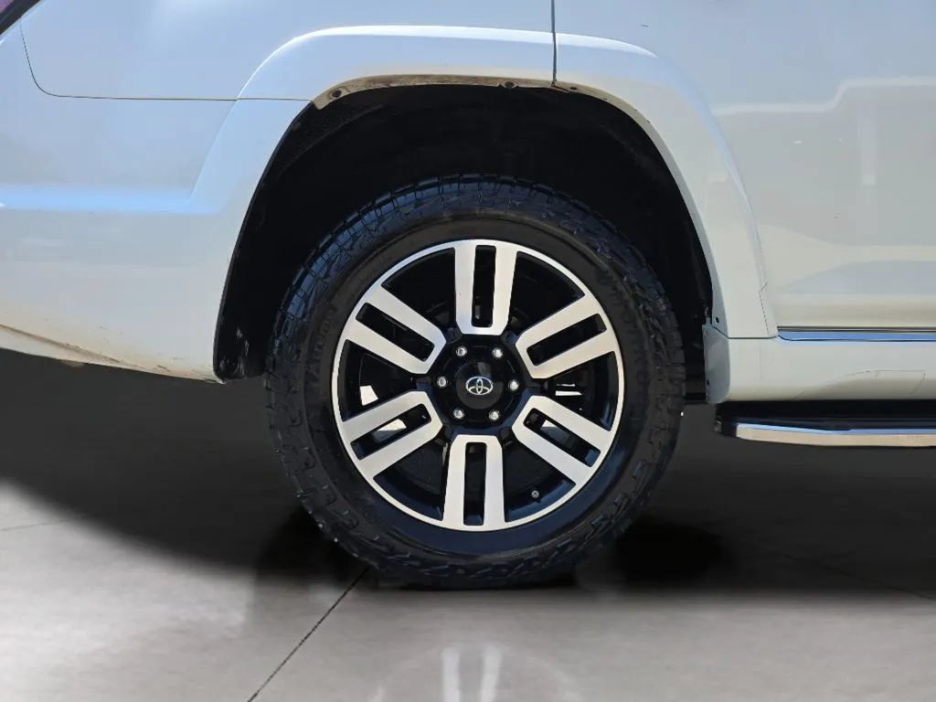 Used 2016 Toyota 4Runner Limited RWD image 29