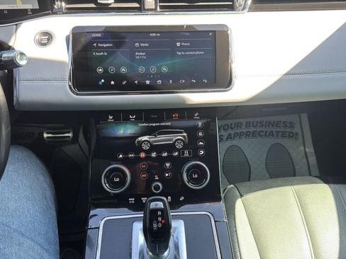 Used 2020 Land Rover Range Rover Evoque First Edition AWD/4WD image 11