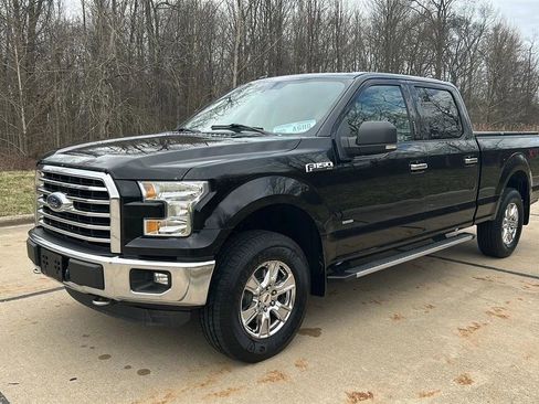 Used 2016 Ford F150 XLT w/ Equipment Group 302A Luxury image 11