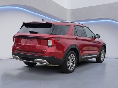 Used 2025 Ford Explorer Platinum AWD/4WD image 3