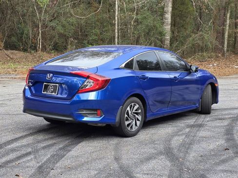 Used 2016 Honda Civic EX image 5