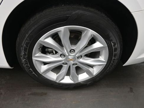 Used 2024 Chevrolet Malibu LT FWD image 43