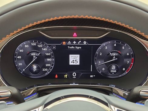 Used 2023 Bentley Continental GT V8 image 32