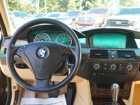 Used 2007 BMW 525i Sedan RWD image 16