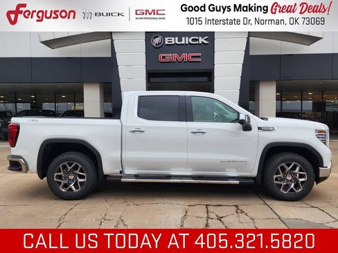 New 2026 GMC Sierra 1500 SLT w/ SLT Premium Plus Package AWD/4WD image 3