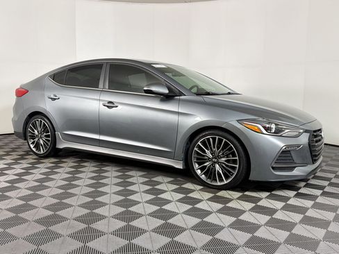 Used 2018 Hyundai Elantra Sport FWD image 6