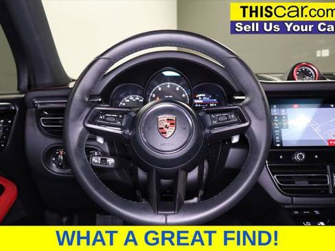 Used 2025 Porsche Macan AWD/4WD image 14