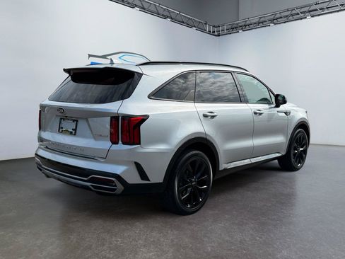 Used 2021 Kia Sorento SX FWD image 3