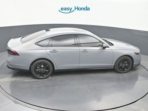 Used 2025 Honda Accord SE image 24