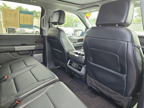 Used 2023 Ford F150 Lariat AWD/4WD image 11