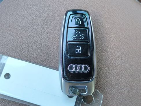 Used 2023 Audi A6 Premium Plus w/ Premium Plus Package AWD/4WD image 25