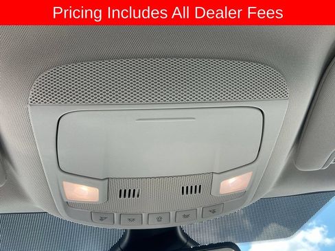 Used 2023 Ford Edge Titanium AWD/4WD image 18