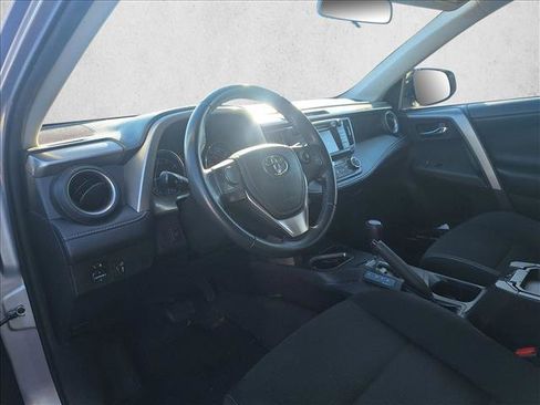 Used 2016 Toyota RAV4 XLE image 9