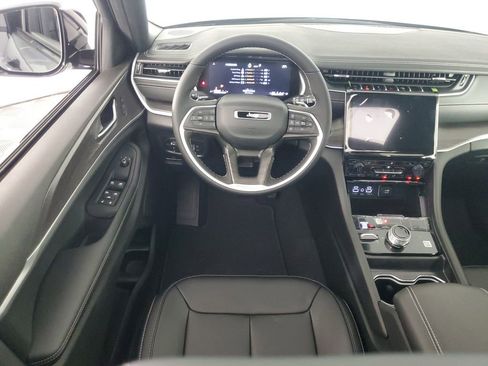 New 2025 Jeep Grand Cherokee L Limited image 14