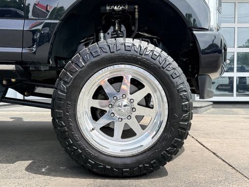 Used 2019 Ford F250 Platinum w/ Platinum Ultimate Package image 14