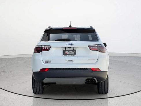 Used 2022 Jeep Compass Limited AWD/4WD image 4