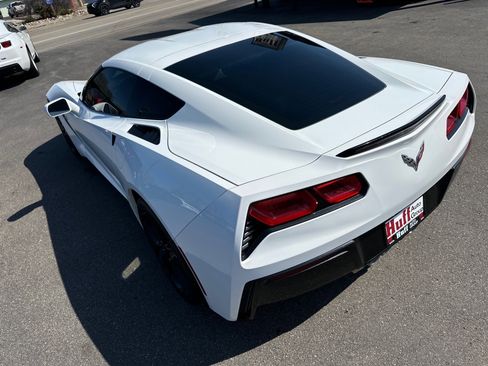 Used 2017 Chevrolet Corvette Stingray Coupe w/ 3LT Preferred Equipment Group image 5