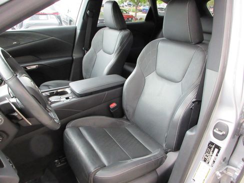 Used 2023 Lexus RX 350 AWD/4WD image 35