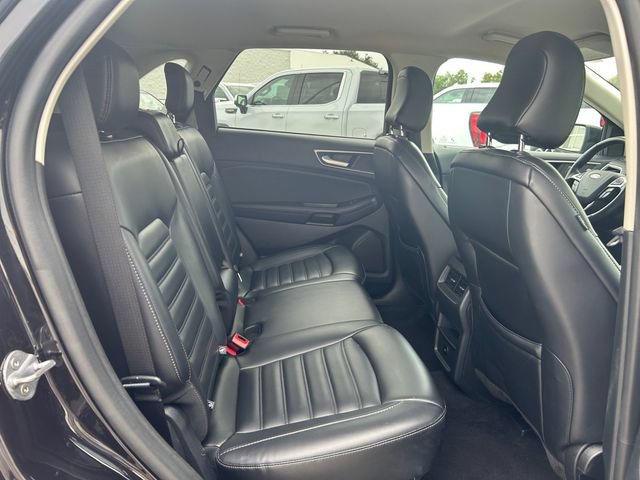 Used 2024 Ford Edge SEL AWD/4WD image 16