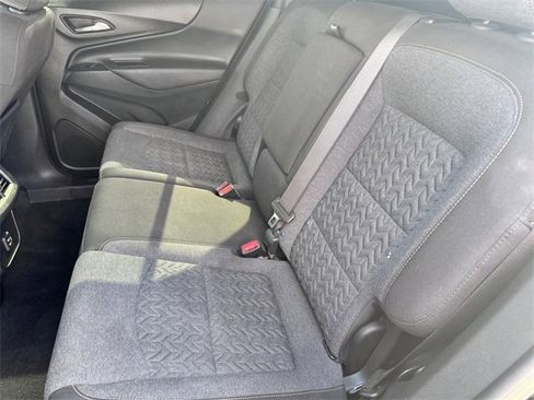 Used 2023 Chevrolet Equinox LT image 22