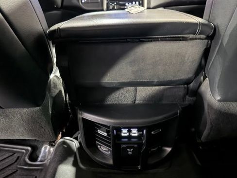 Used 2024 RAM 2500 Laramie AWD/4WD image 34