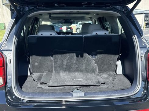 Used 2024 Hyundai Palisade Limited image 31