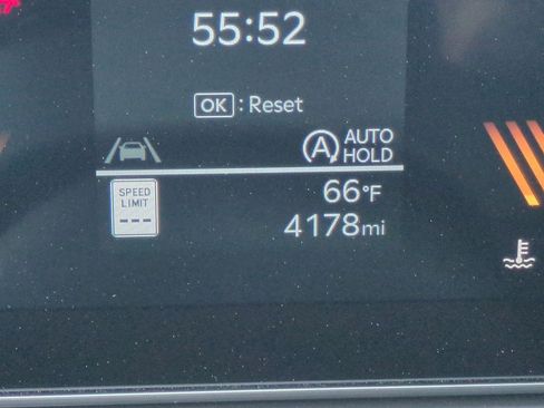 Used 2025 Kia Sorento S w/ Panoramic Sunroof Package FWD image 15