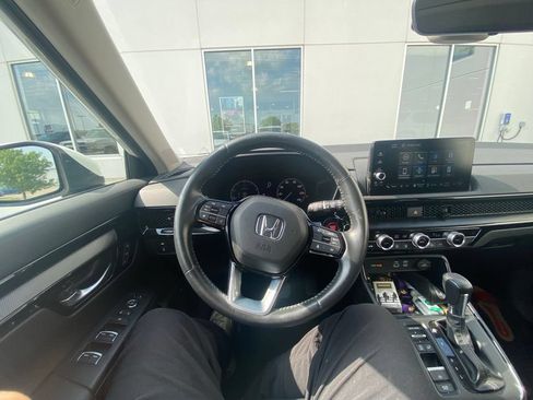 Used 2024 Honda CR-V EX-L image 12