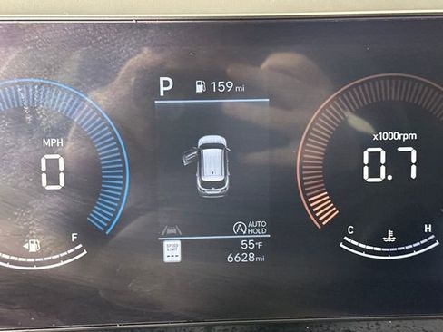 Certified 2025 Hyundai Tucson SE image 18