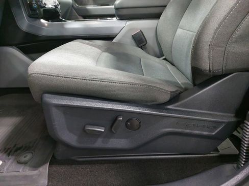 Used 2022 Ford F150 XLT w/ Equipment Group 302A High image 26