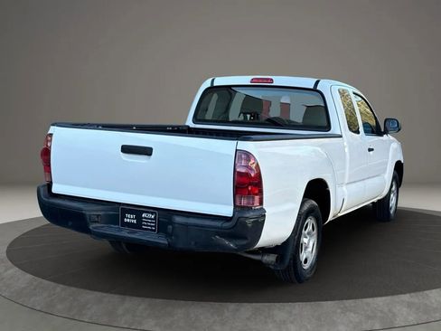 Used 2015 Toyota Tacoma 2WD Access Cab image 4