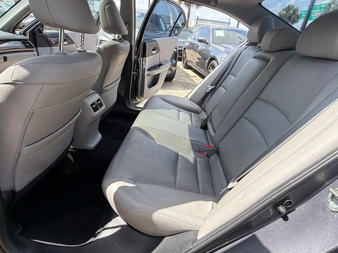 Used 2017 Honda Accord EX-L image 20