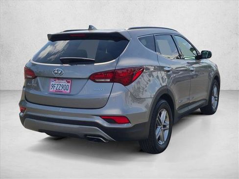 Used 2017 Hyundai Santa Fe Sport w/ 2.4L Tech Package 04 FWD image 5