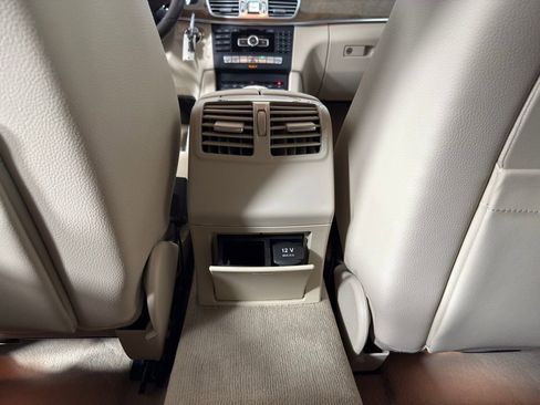 Used 2014 Mercedes-Benz E 350 Sedan image 15
